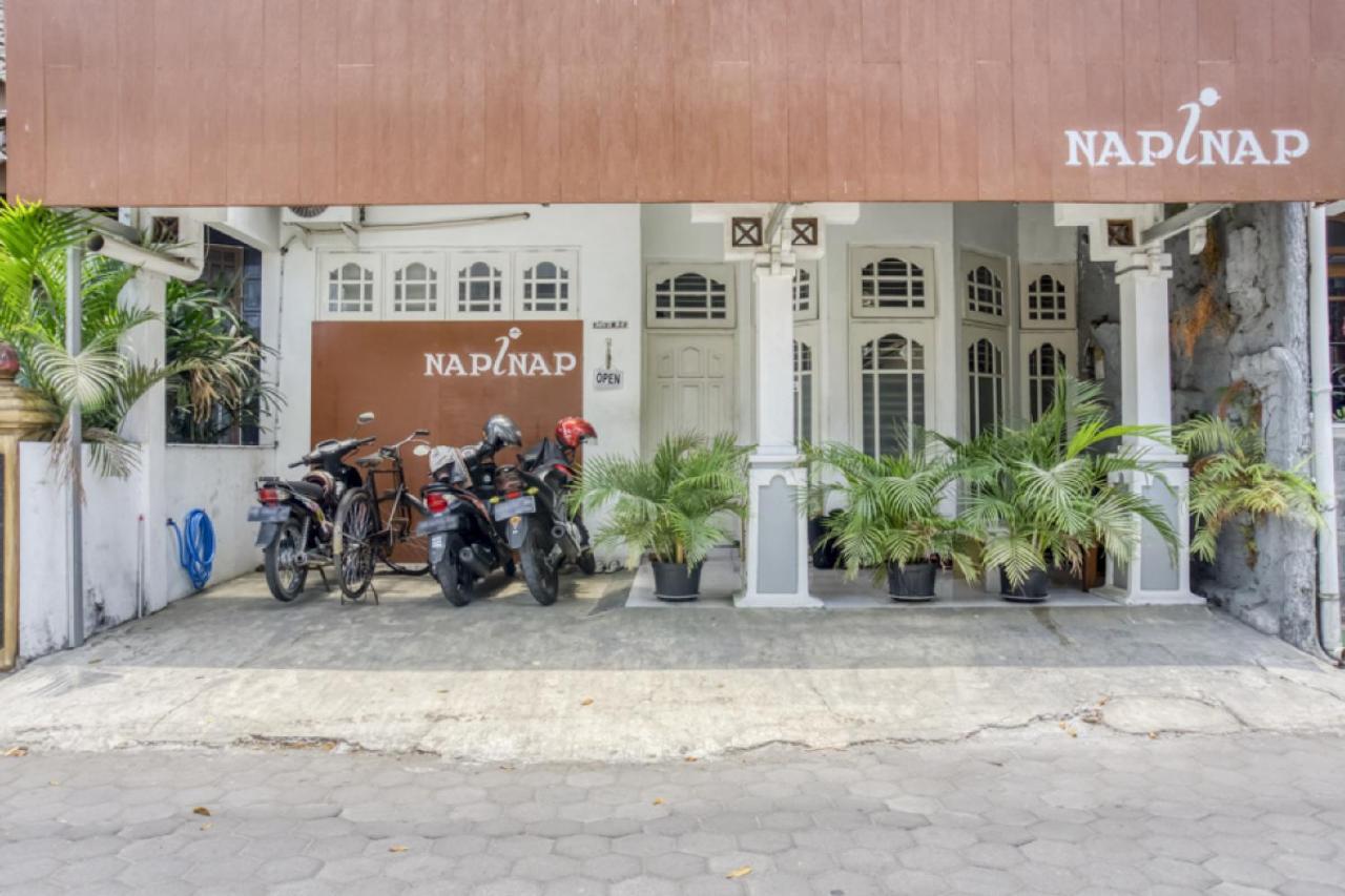 Reddoorz Hostel Near Prawirotaman Jogja يوغياكارتا المظهر الخارجي الصورة